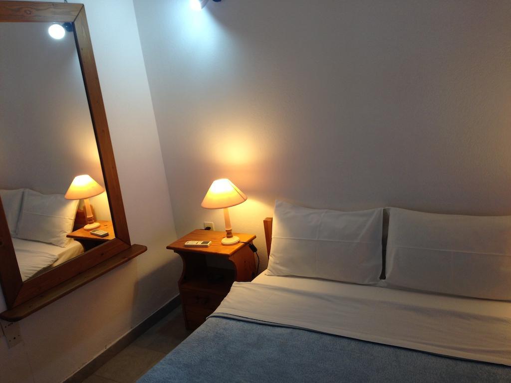 Hotel Maria-Elena Ágios Kírykos Kamer foto